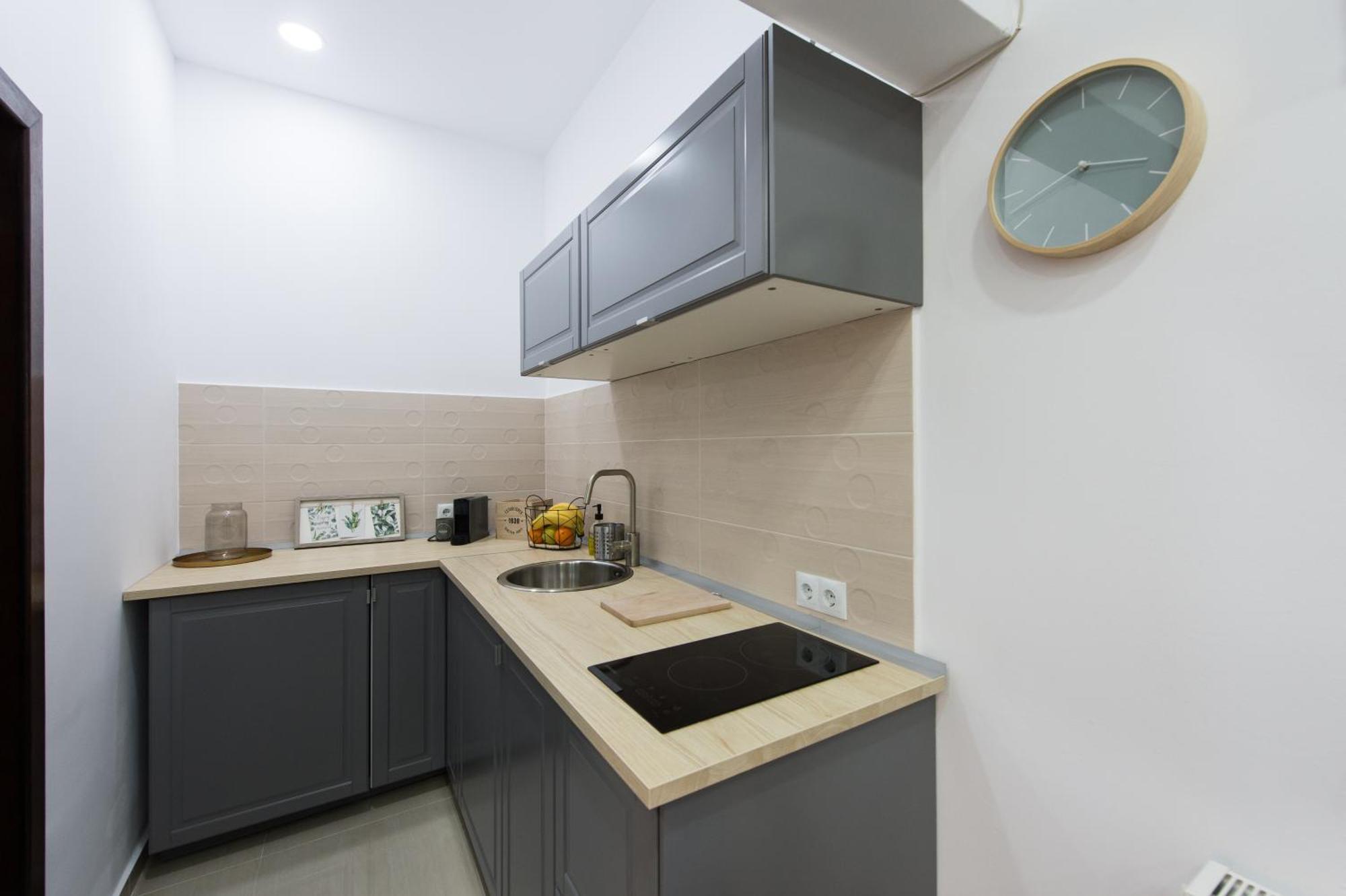 Apartamento Gorgeous Brasov Flat With Patio And Mountain Views Exterior foto
