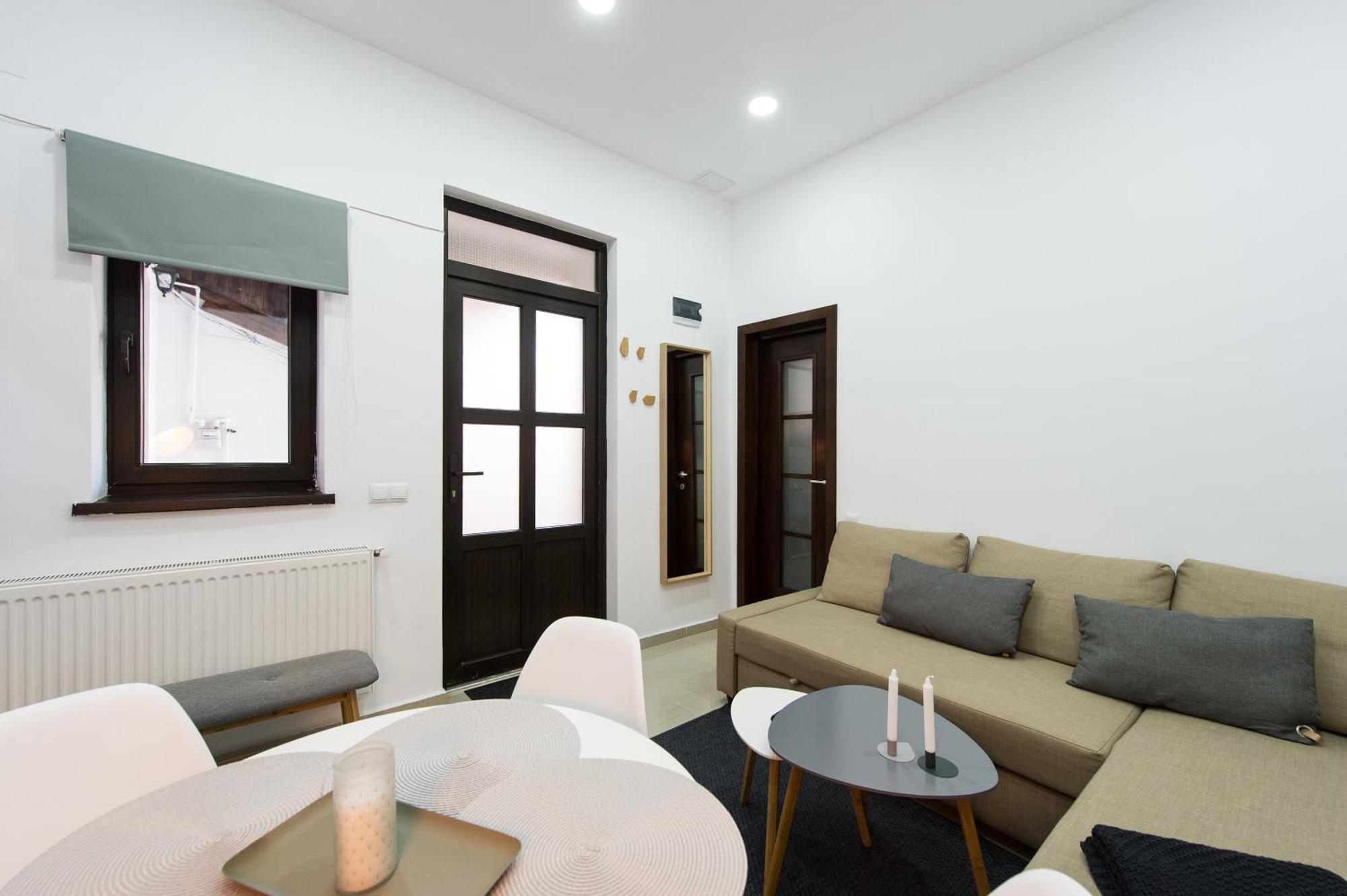 Apartamento Gorgeous Brasov Flat With Patio And Mountain Views Exterior foto